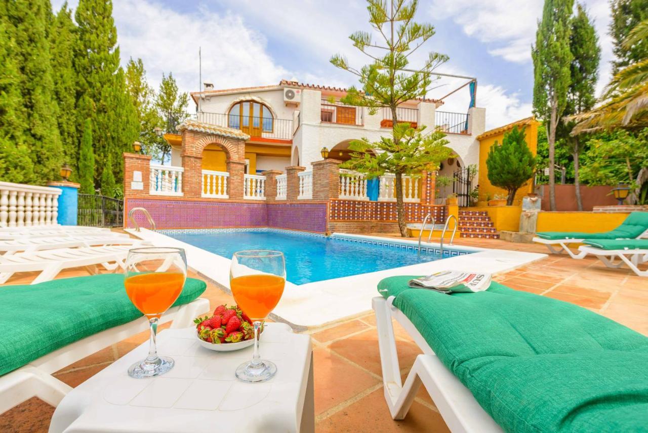 Casa Jardin Del Olivar Con Piscina Privada Alcaucin Bagian luar foto