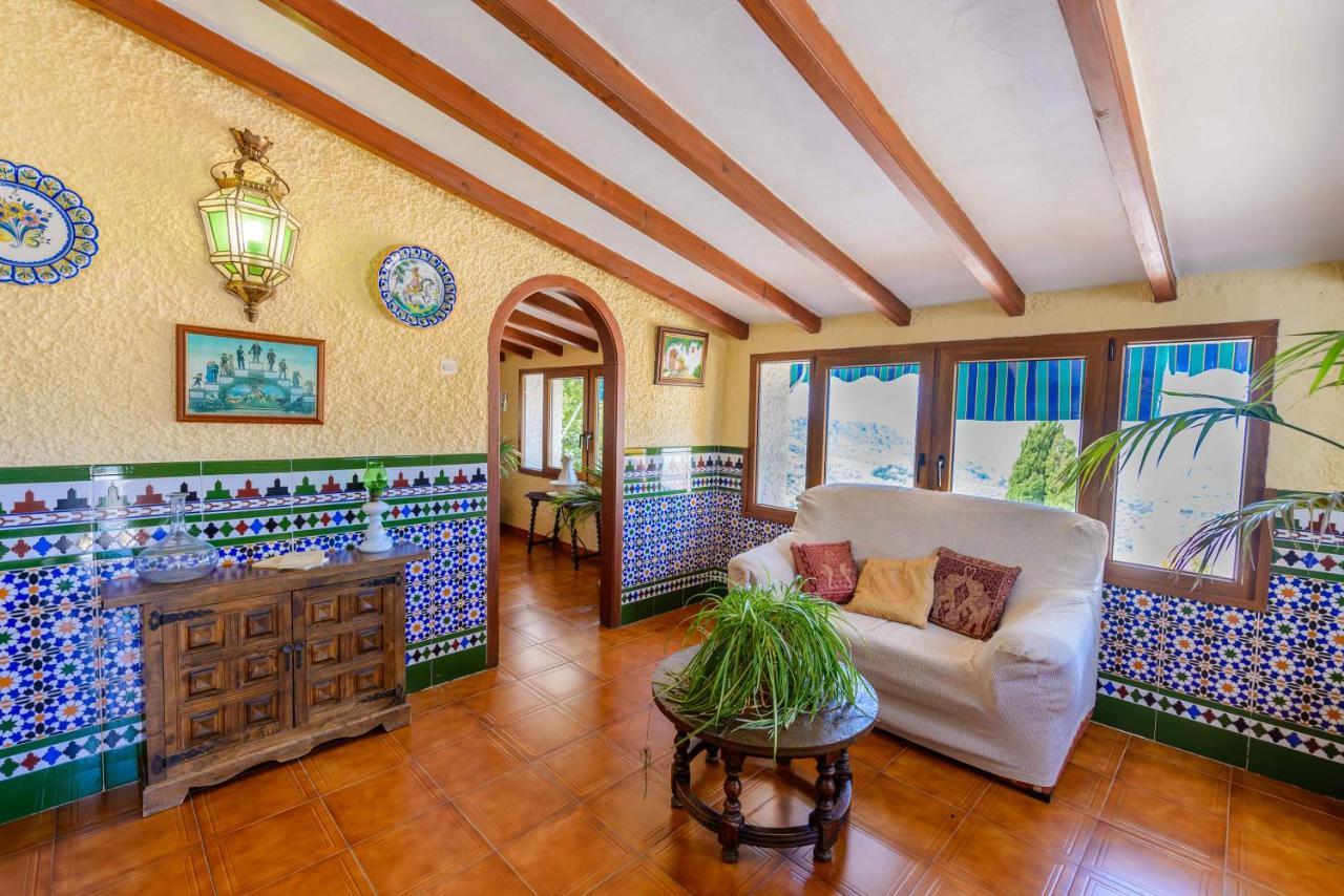 Casa Jardin Del Olivar Con Piscina Privada Alcaucin Bagian luar foto