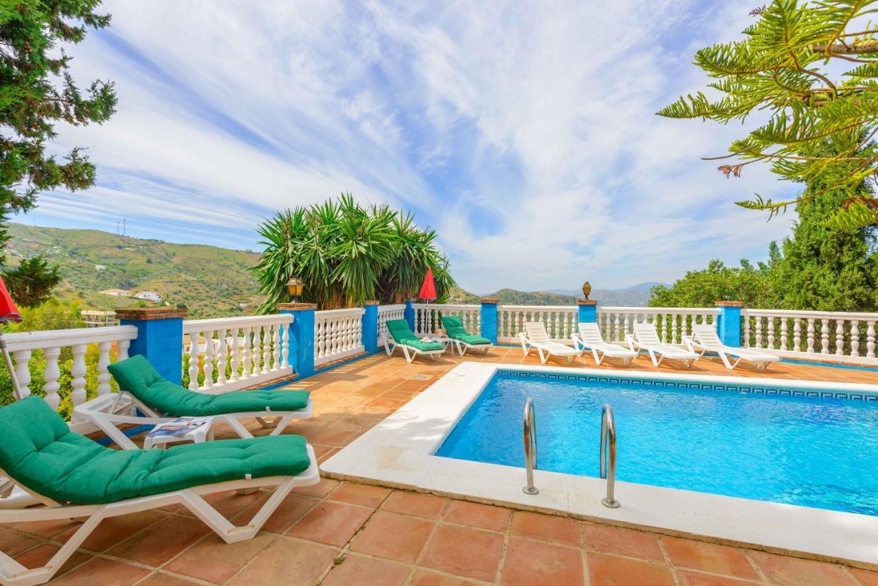 Casa Jardin Del Olivar Con Piscina Privada Alcaucin Bagian luar foto